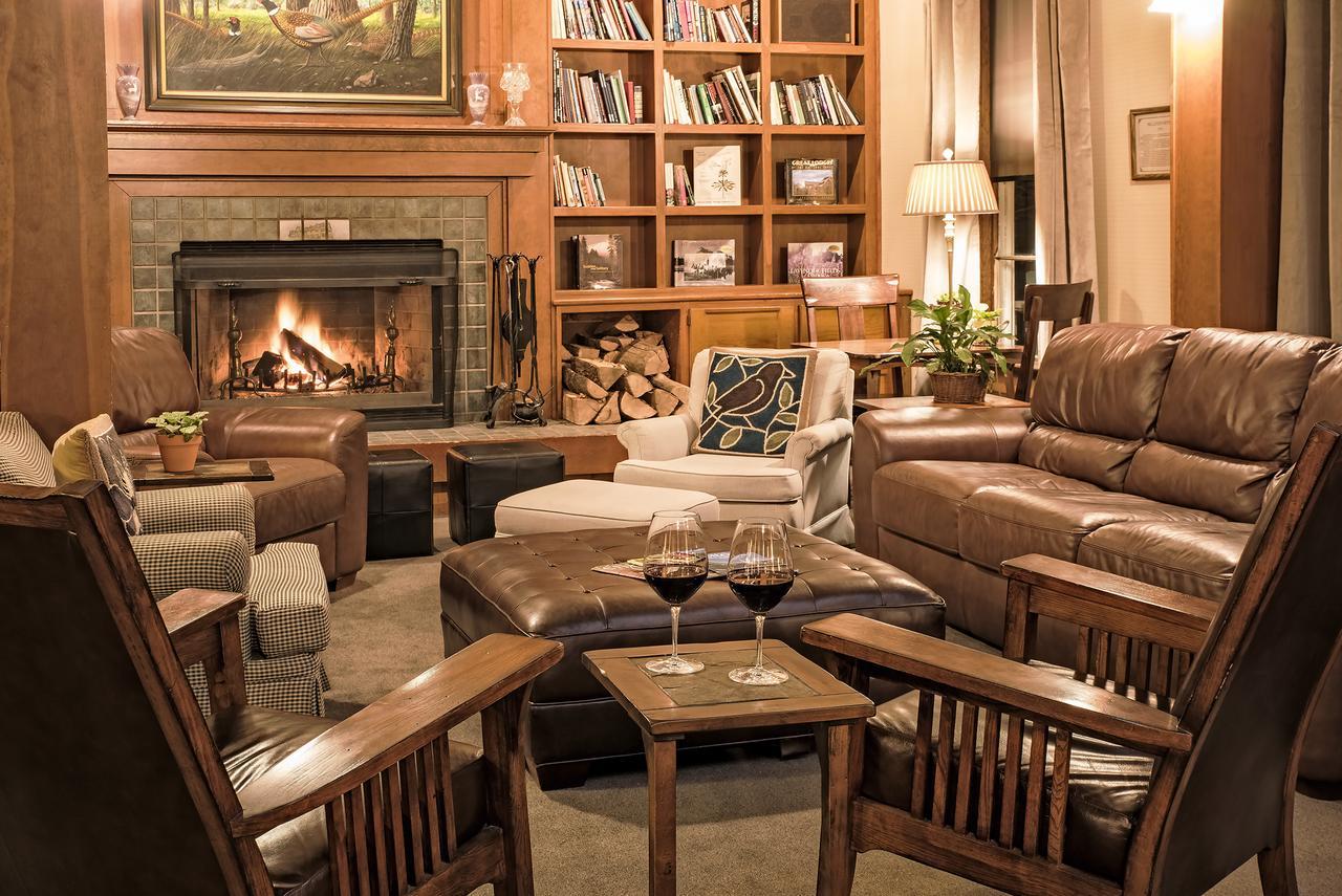 Mccloud Hotel Εξωτερικό φωτογραφία