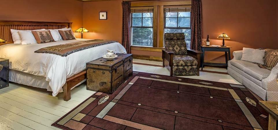 Mccloud Hotel Εξωτερικό φωτογραφία